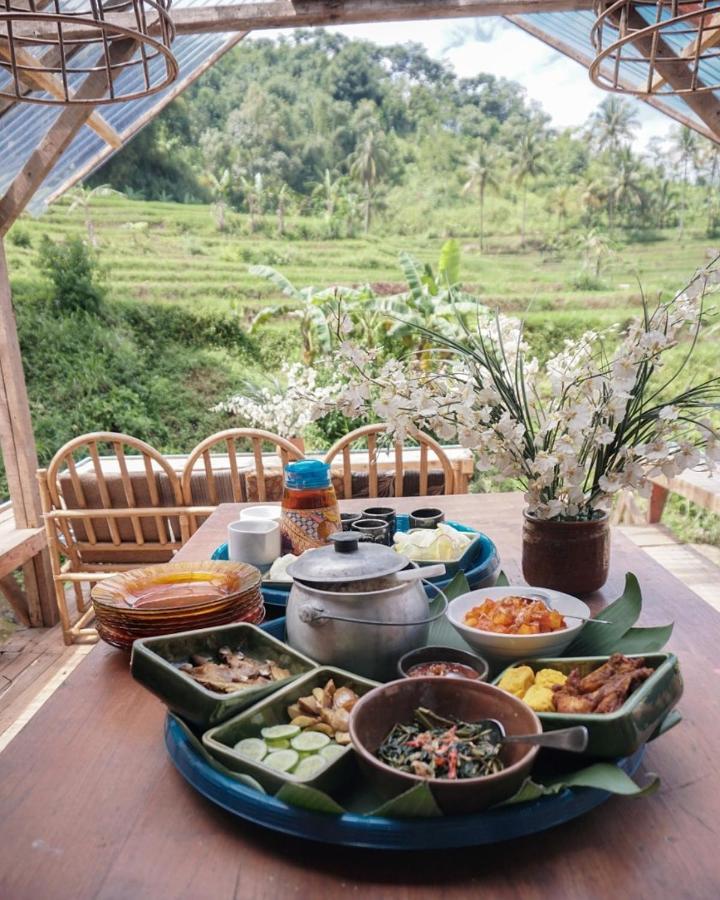 Kai Swargaloka Hotel Bandung Luaran gambar
